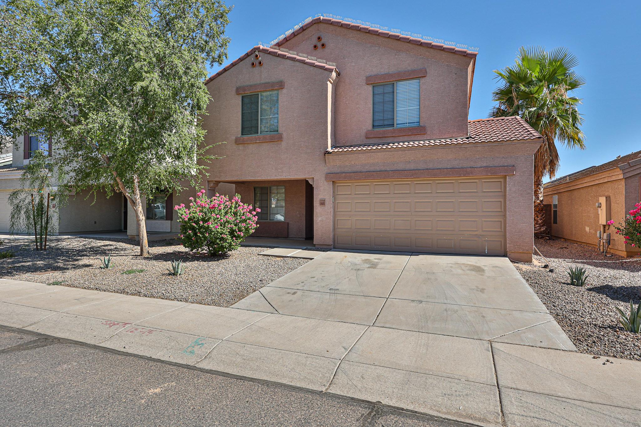 8605 W Jocelyn Terrace
