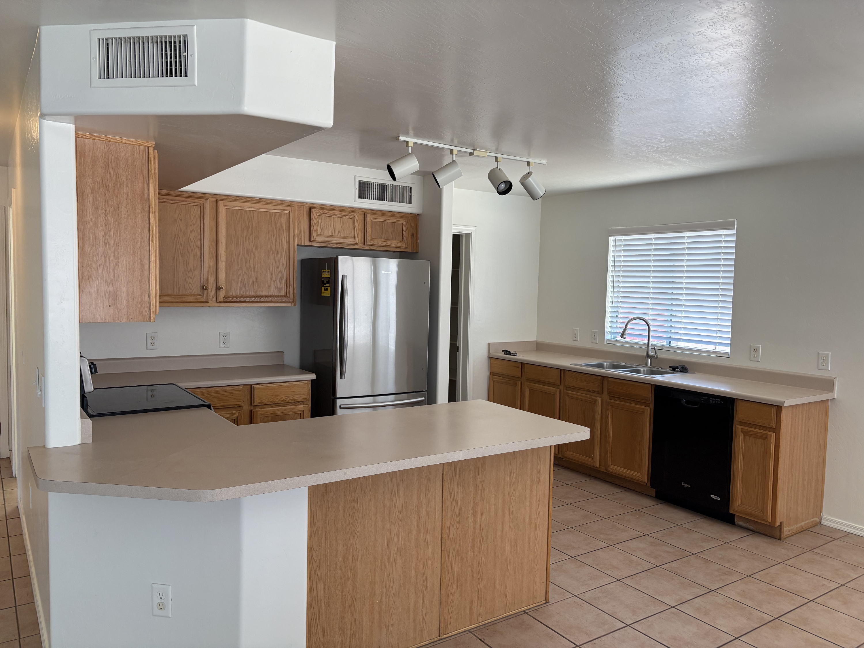 11958 W Apache St